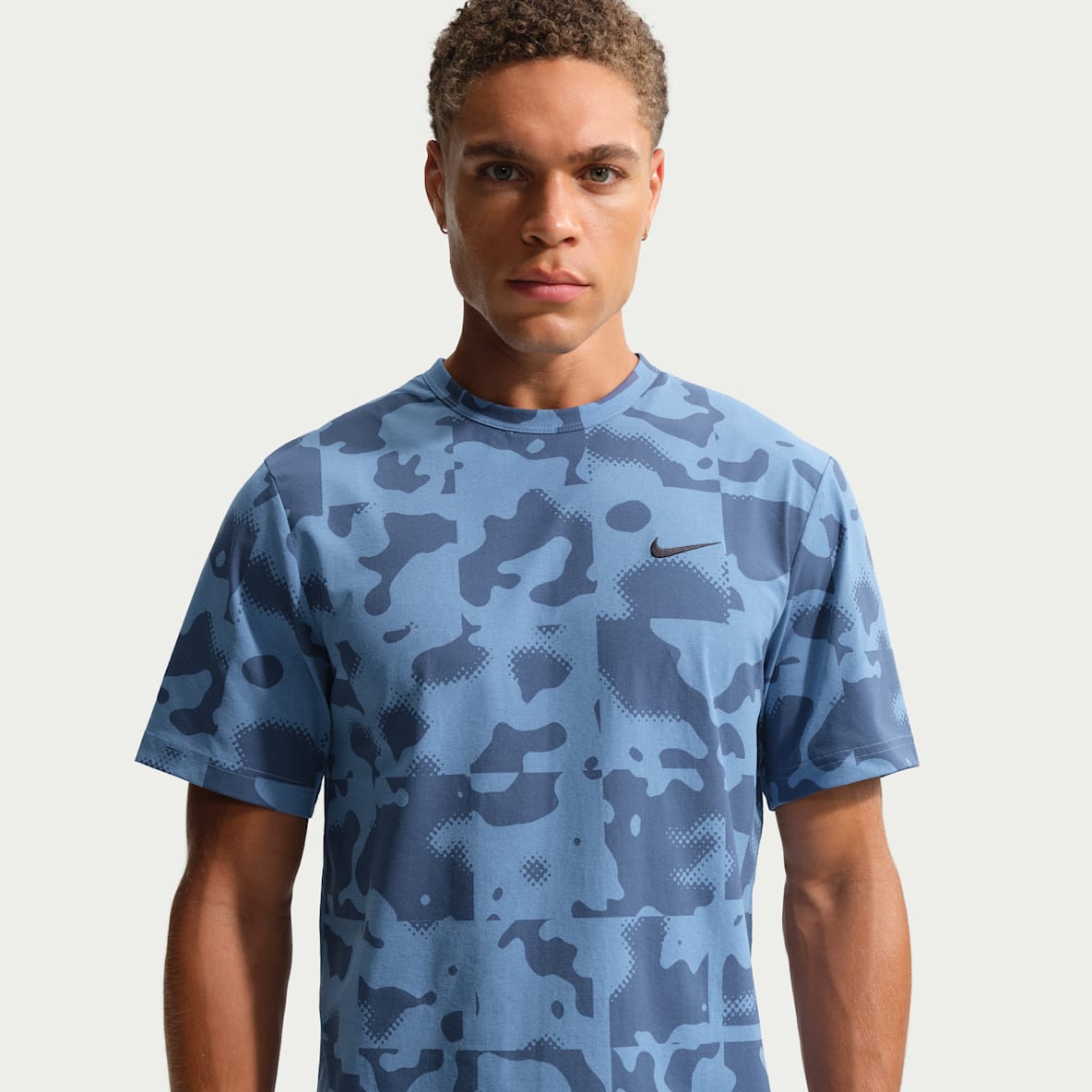 Nike Hyverse T-shirt d'entraînement avec protection UV Dri-FIT pour homme