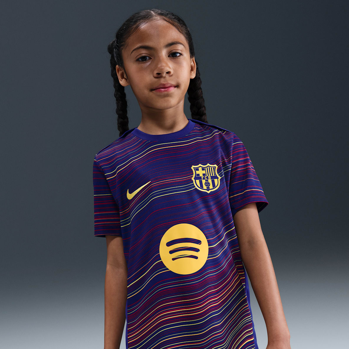 Primera equipació Academy Pro FC Barcelona Primera equipació Academy Pro FC Barcelona Samarreta de futbol de màniga curta per a abans del partit Nike Dri-FIT - Nen/a