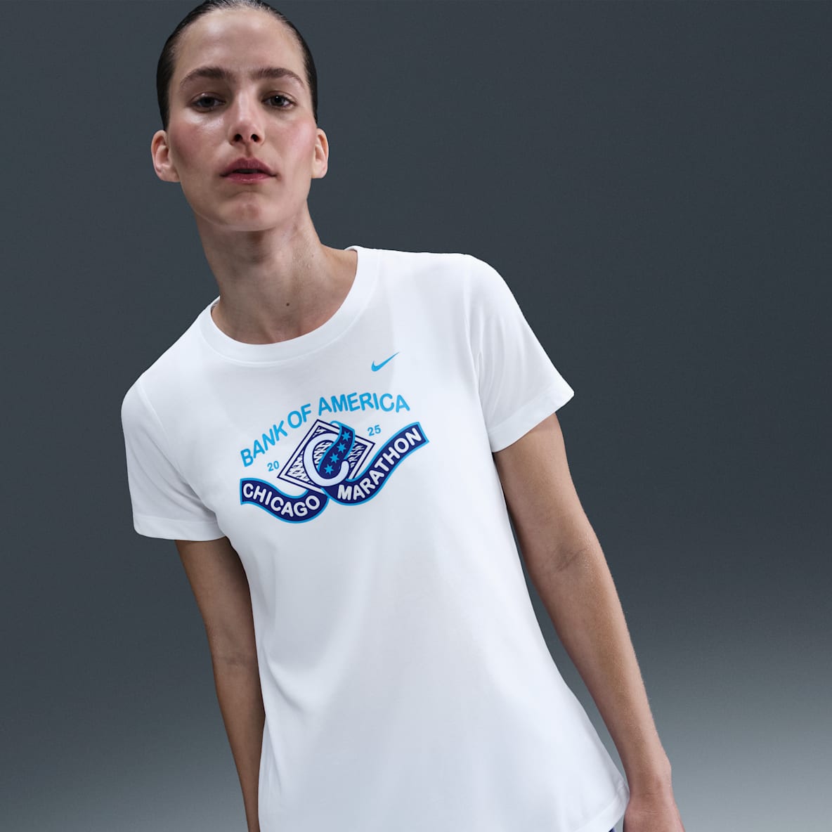 Nike Nike Playera de correr Dri-FIT para mujer