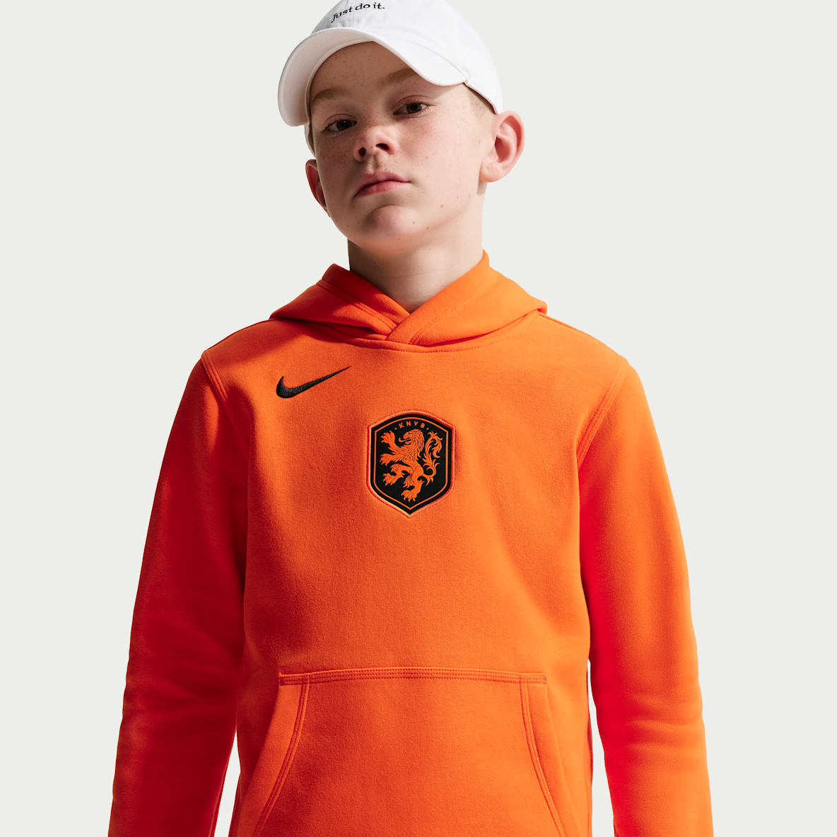 Netherlands Club Big Kids' (Boys') Nike Soccer Pullover Hoodie