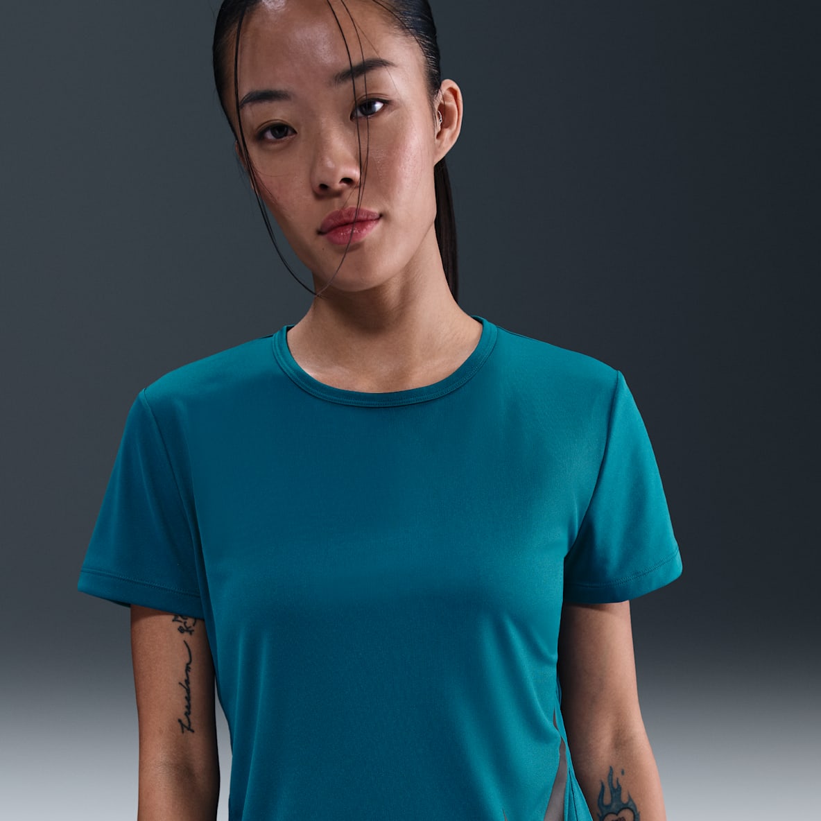 Nike Tempo Swoosh Run Women's Dri-FIT Short-Sleeve Running Top