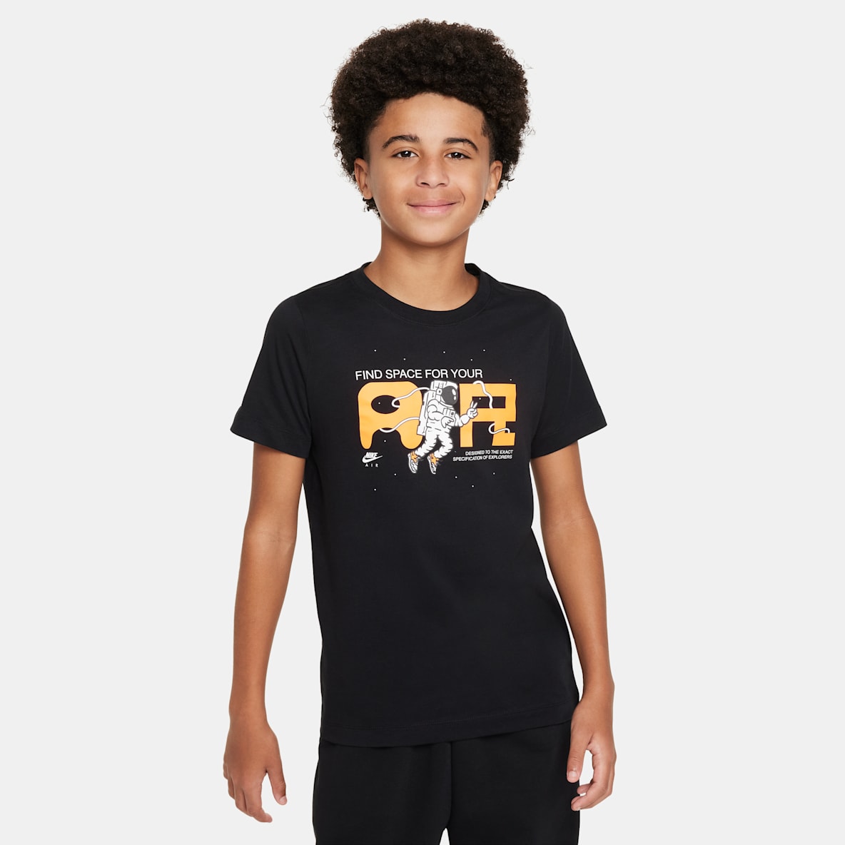 Nike Sportswear Big Kids' T-Shirt