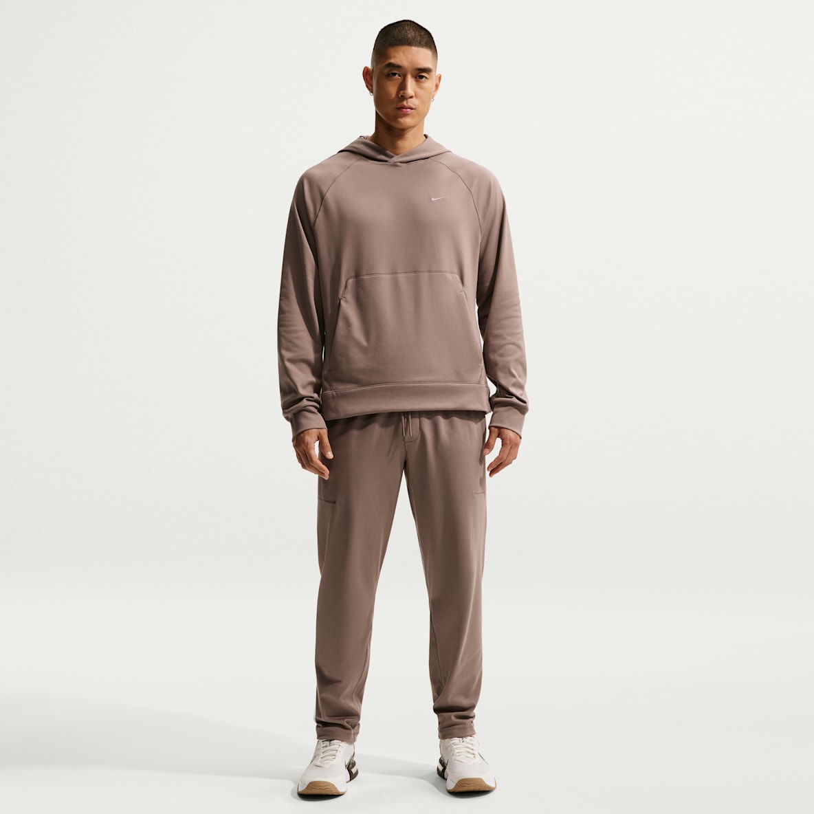 Nike Primary NanoKnit Men's Dri-FIT UV Protection Performance Tracksuit Bottoms