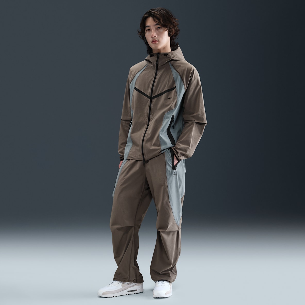 Nike Tech Nike Tech Men's Dri-FIT Woven Color-Block Oversized Pants