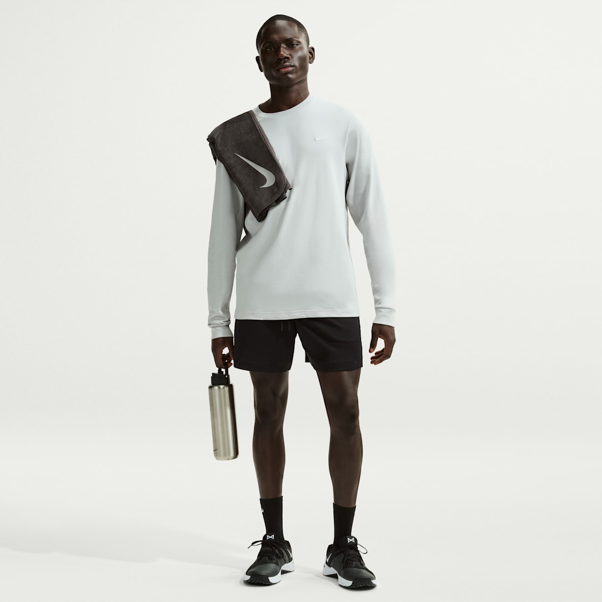 Nike Primary NanoKnit Nike Primary NanoKnit Men's Dri-FIT 7" Performance Shorts