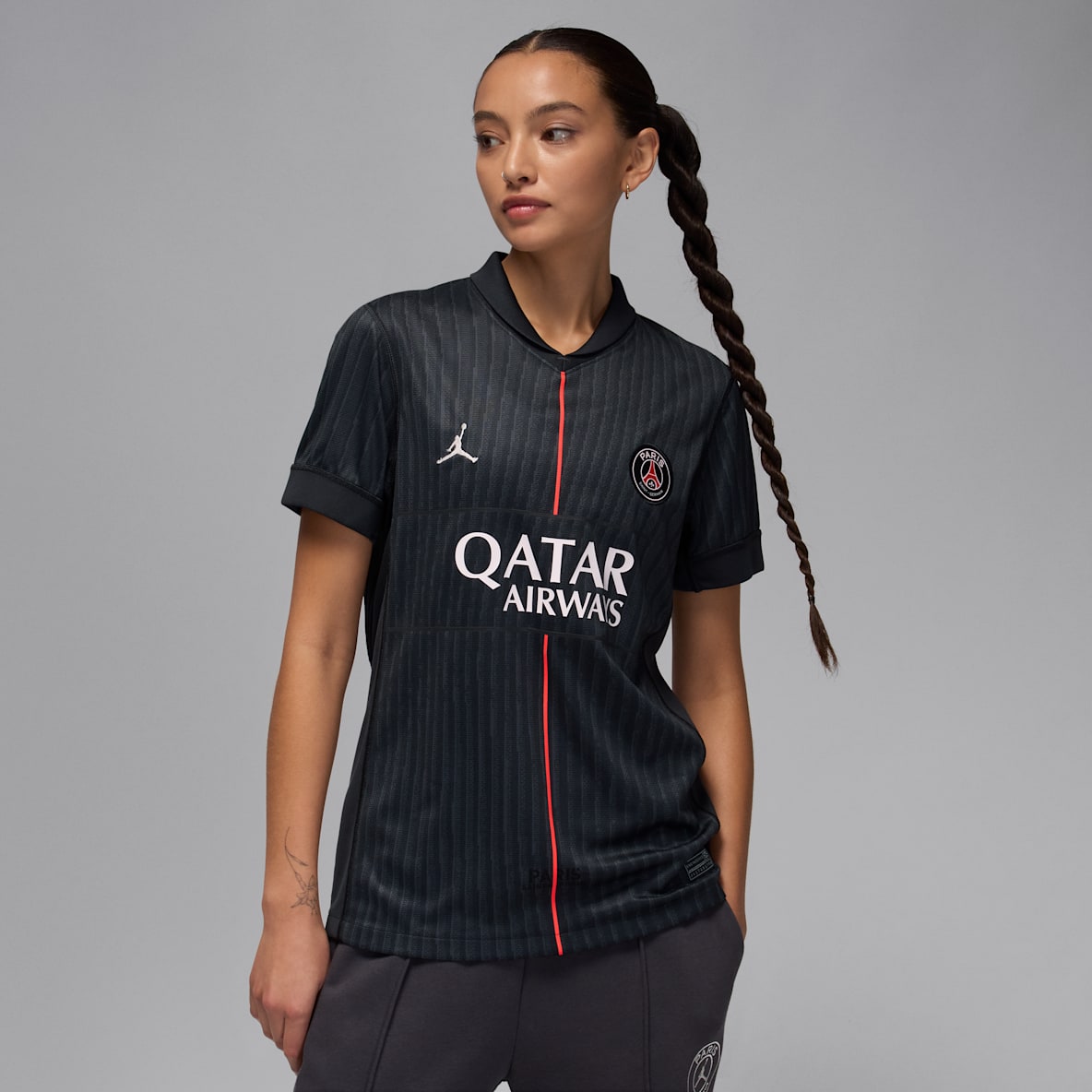 Paris Saint-Germain 2025/26 Stadium fjerde Paris Saint-Germain 2025/26 Stadium fjerde Jordan Dri-FIT Replica fotballdrakt til dame