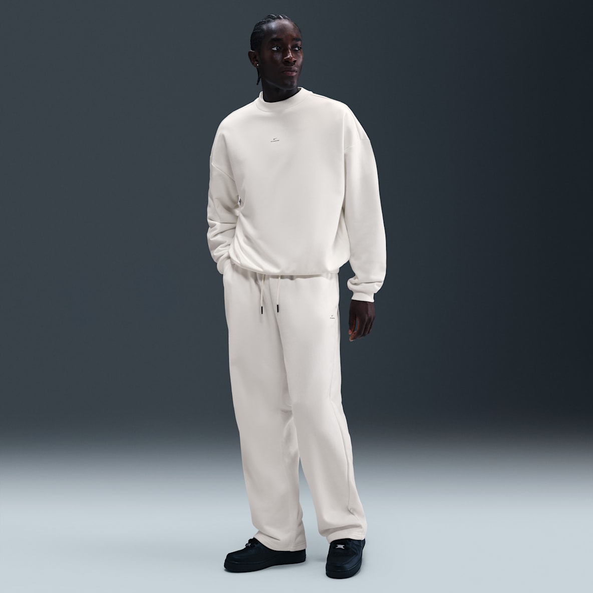 Nike Standard Issue Nike Standard Issue Men's Therma-FIT Brushed Open-Hem Basketball Pants