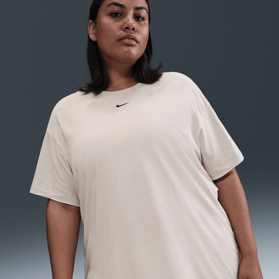 Nike Sportswear Essential Nike Sportswear Essential Women's T-Shirt (Plus Size)