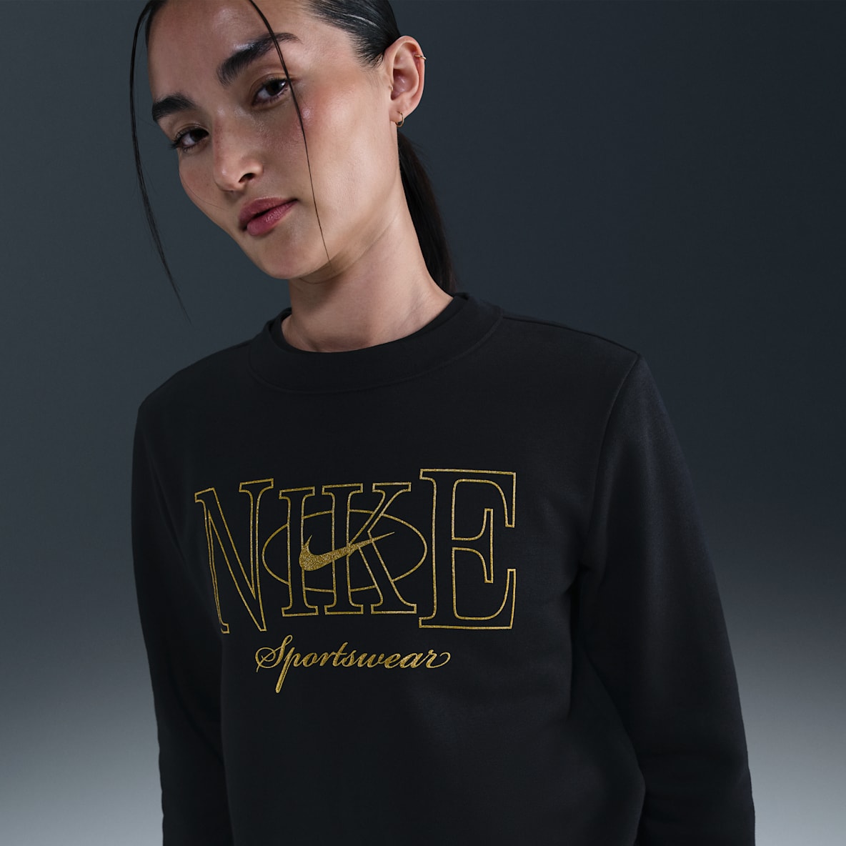 Nike Sportswear Club Fleece Women's Pullover Crew-Neck Sweatshirt