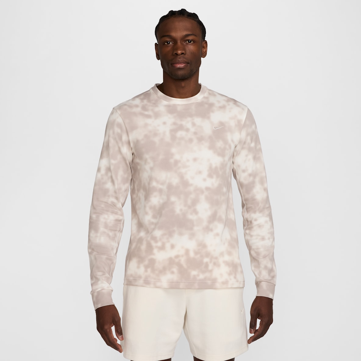 Nike Primary Nike Primary Men's Dri-FIT Long-Sleeve Fitness Top