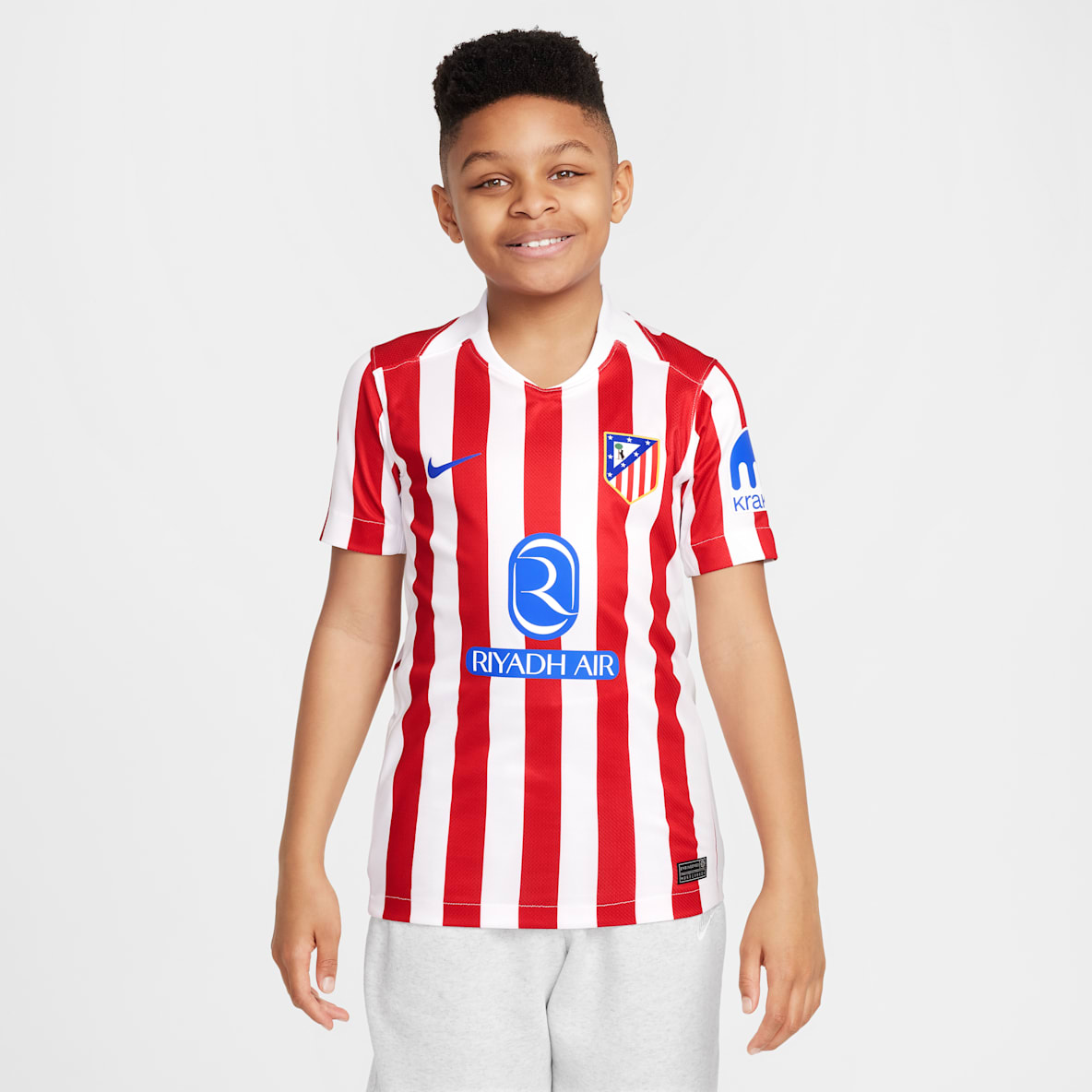 Atlético Madrid 2025/26 Stadium Home Atlético Madrid 2025/26 Stadium Home Older Kids' Nike Dri-FIT Football Replica Shirt