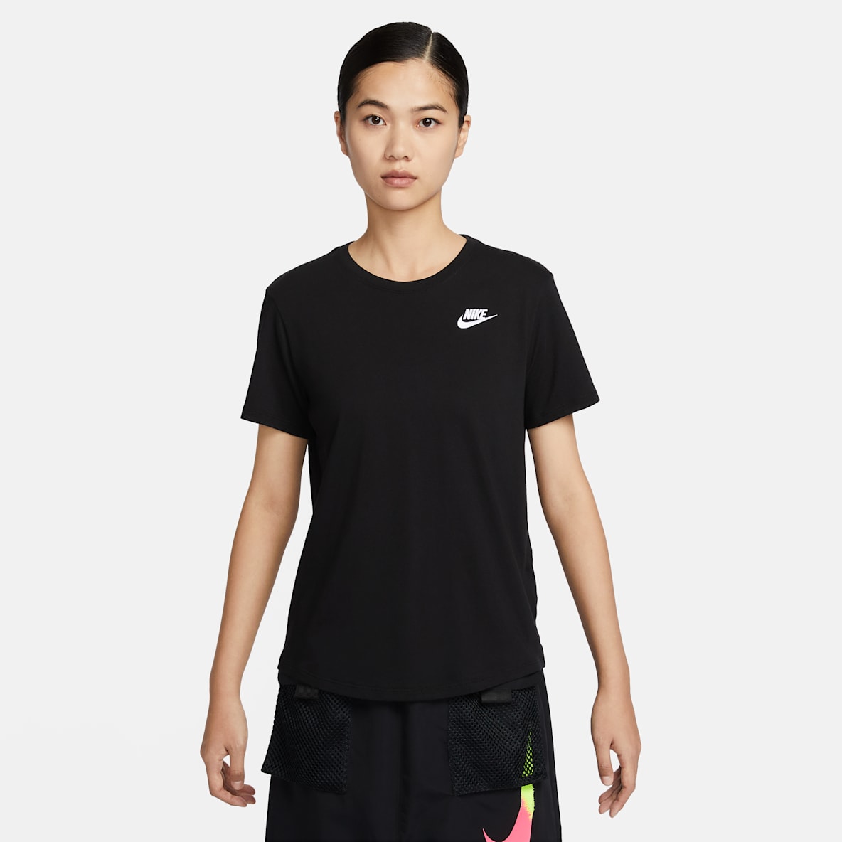 ナイキ スポーツウェア クラブ エッセンシャル ナイキ スポーツウェア クラブ エッセンシャル ウィメンズ Tシャツ
