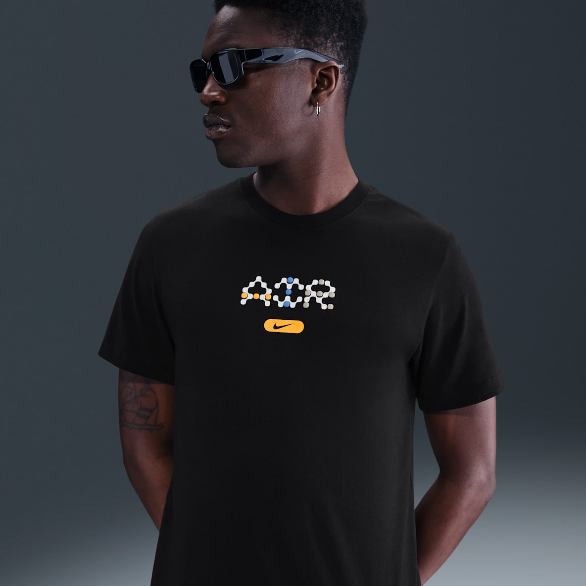 ナイキ スポーツウェア メンズ Tシャツ