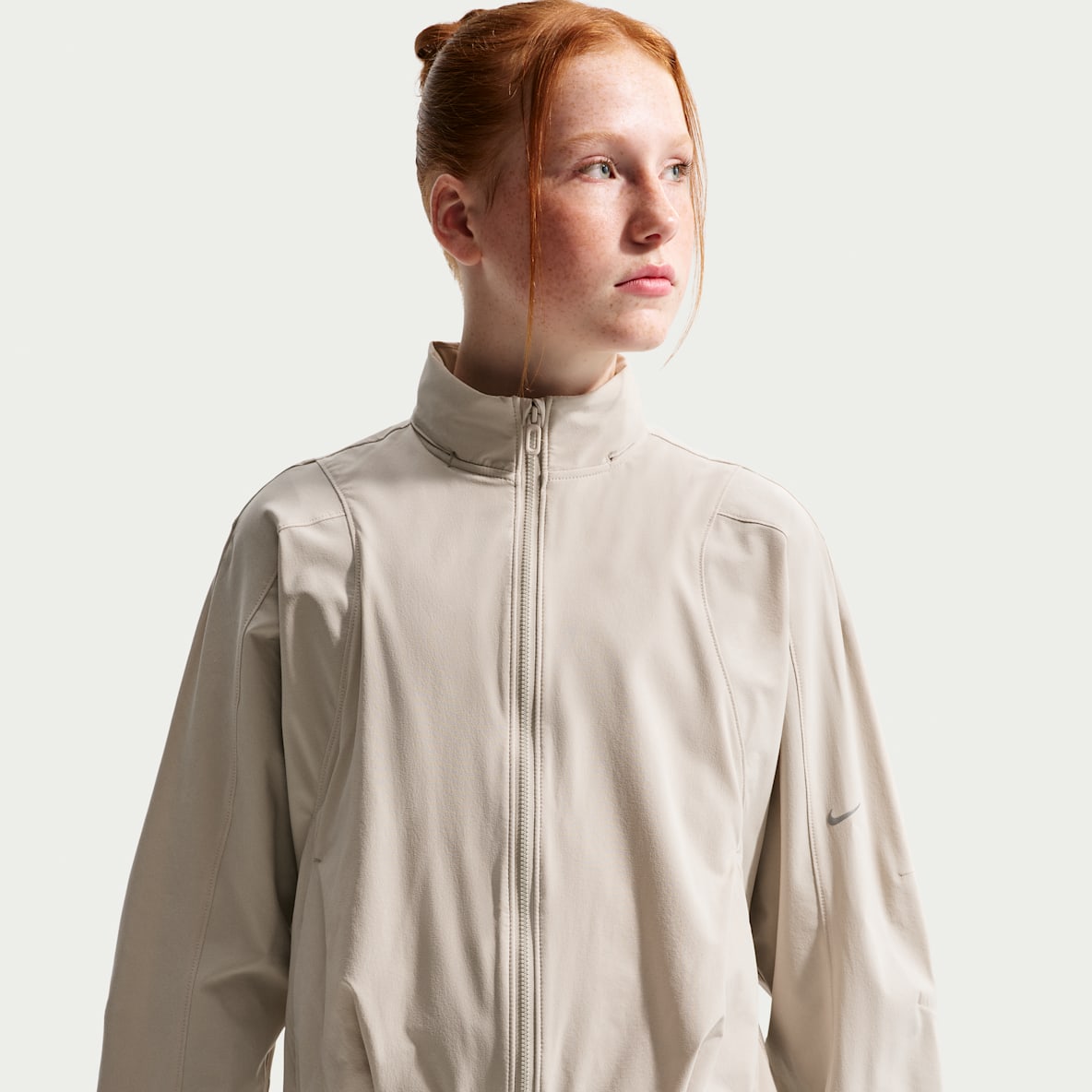 Nike MAVN Girls' Water-Repellent UV Woven Jacket