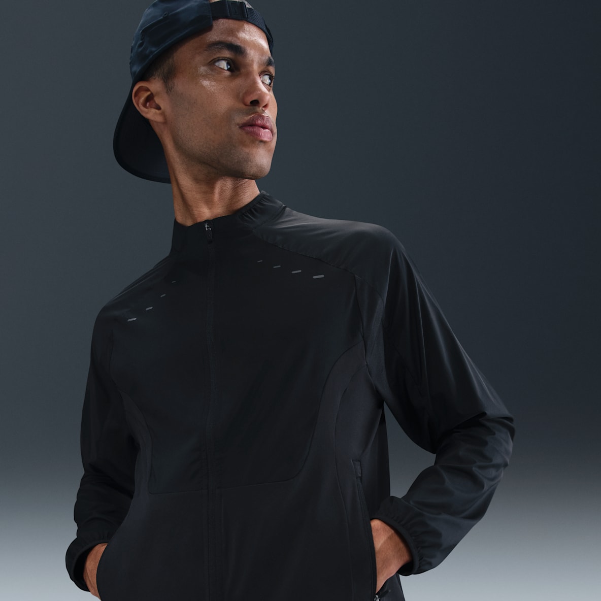 Nike Run Nike Run Letvægtsløbejakke til mænd