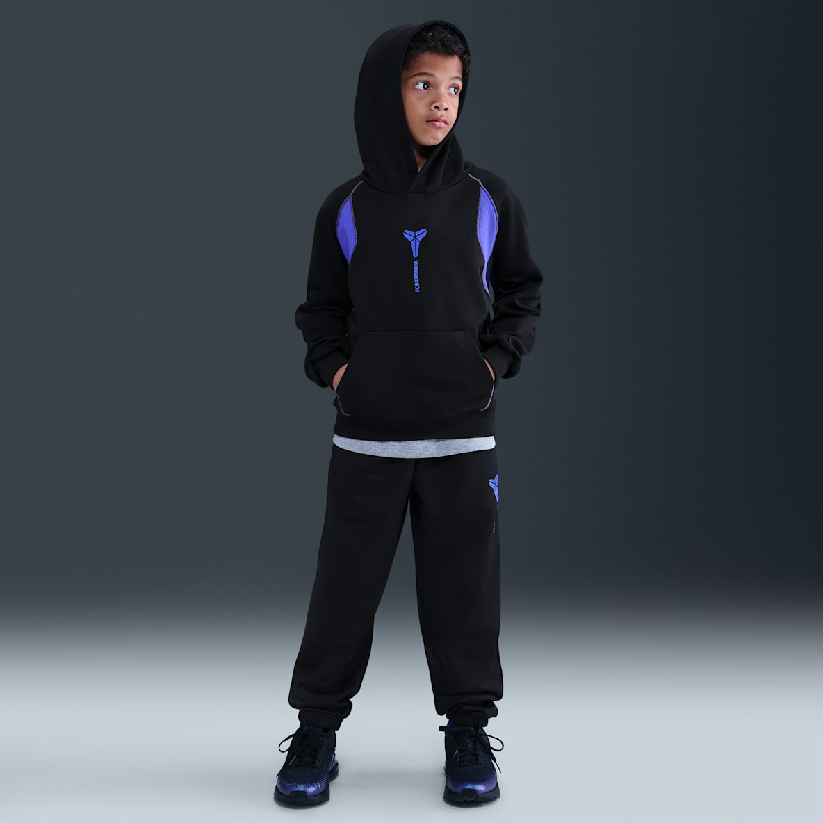 F.C. Barcelona Away Older Kids' Kobe Therma-FIT Football Pants