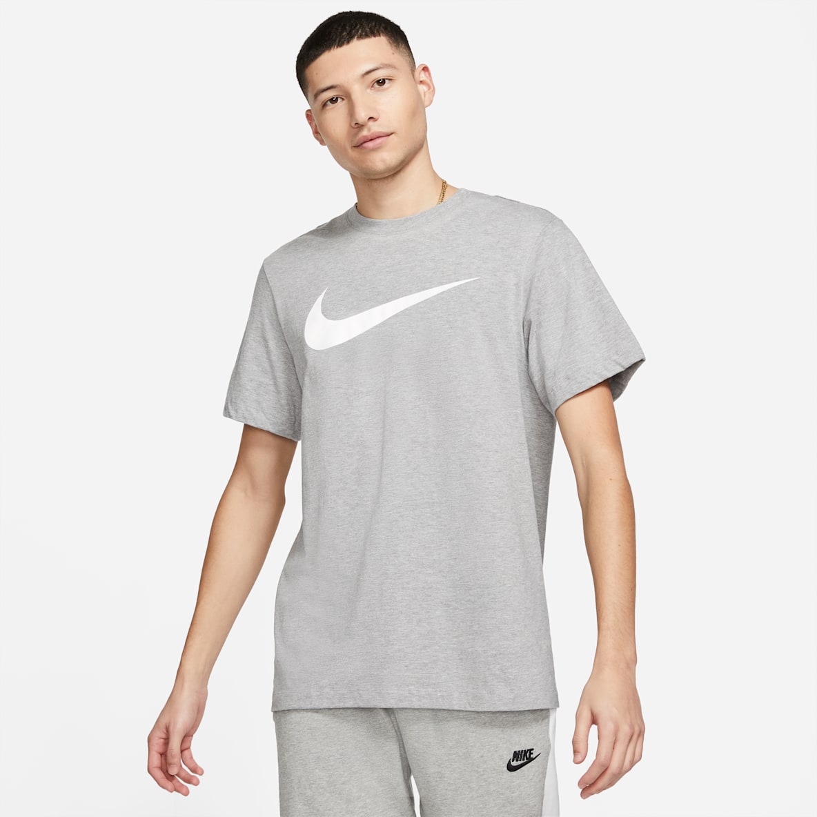 Nike Sportswear Swoosh Nike Sportswear Swoosh Playera para hombre