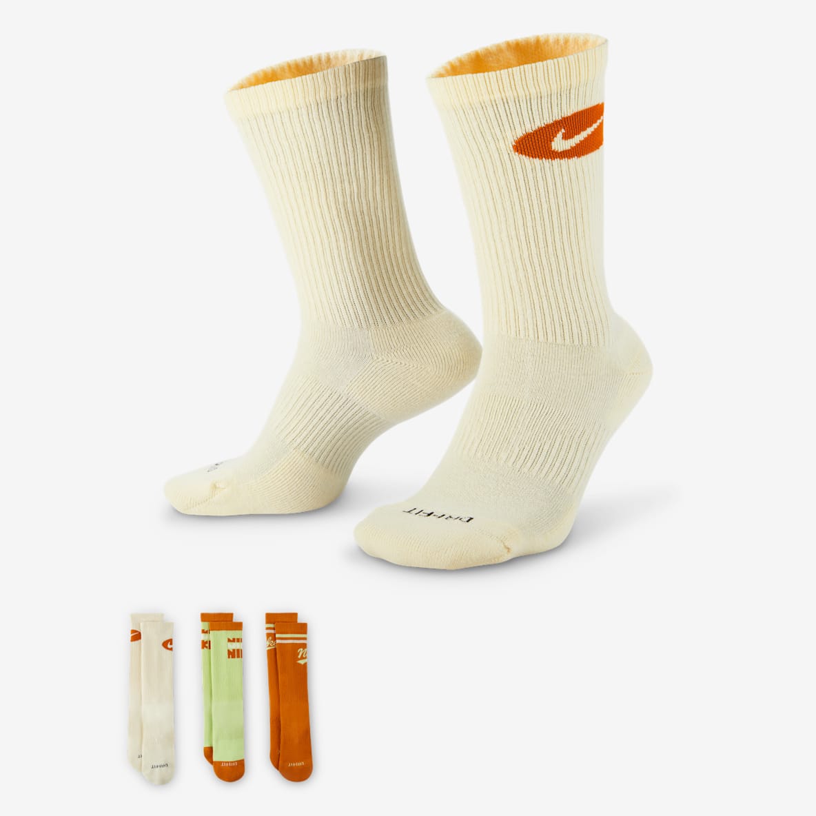 Nike Everyday Plus Nike Everyday Plus ถุงเท้าข้อยาว (3 คู่)
