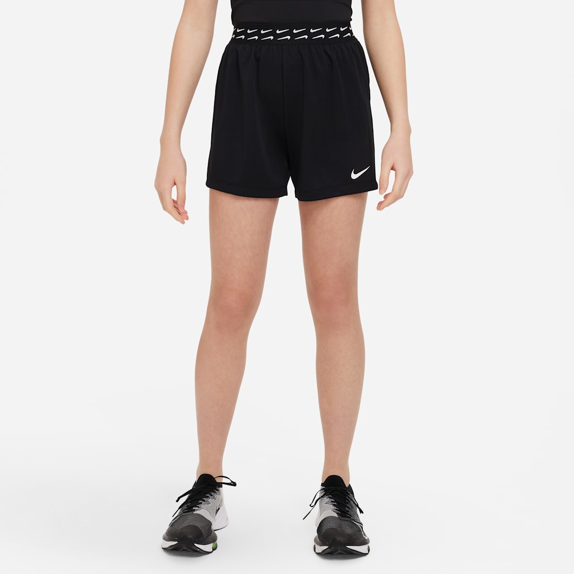Nike Trophy Nike Trophy Older Kids' (Girls') Dri-FIT Training Shorts