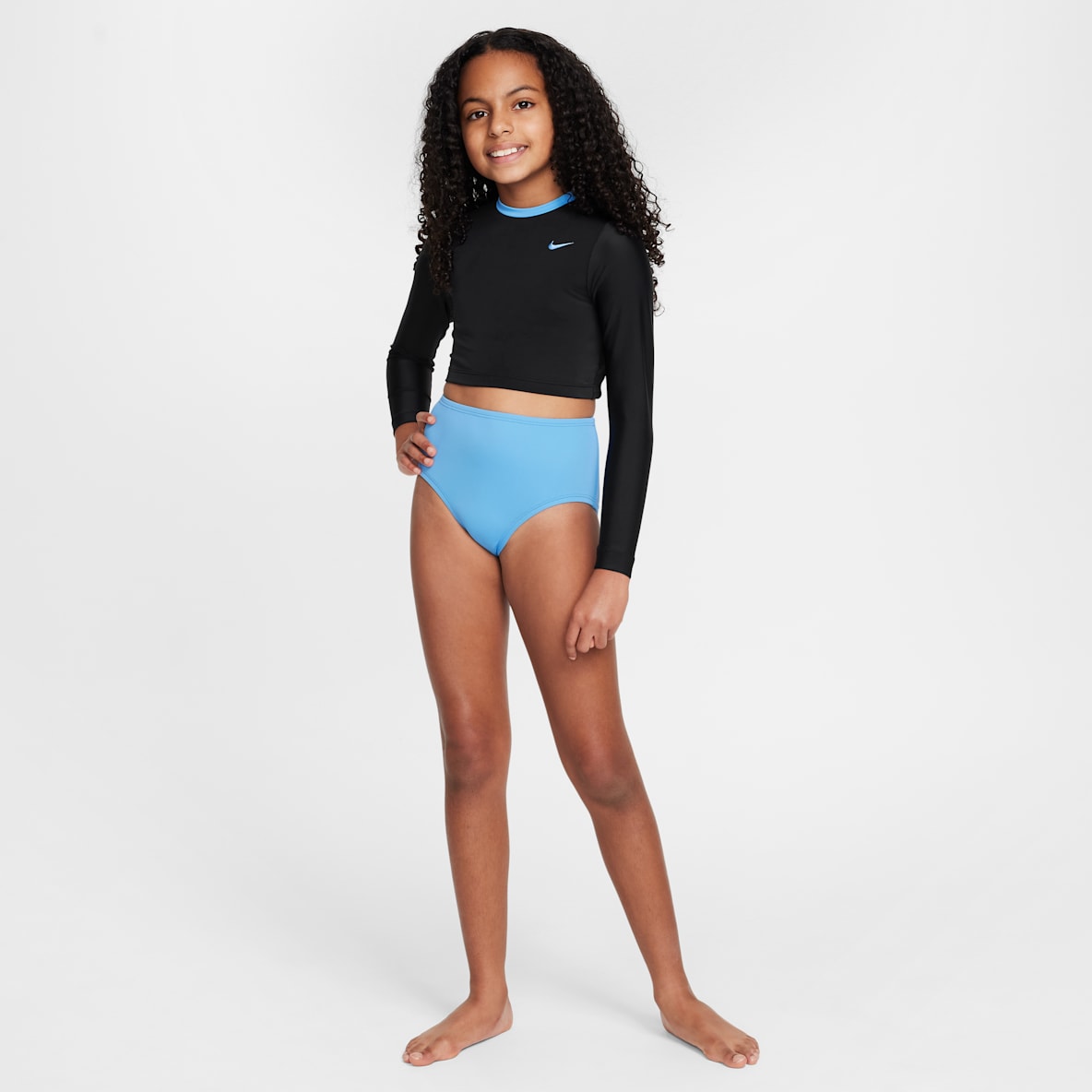 Natación Nike Natación Nike Conjunto de top cropped de manga larga y parte de abajo de tiro alto para niña talla grande