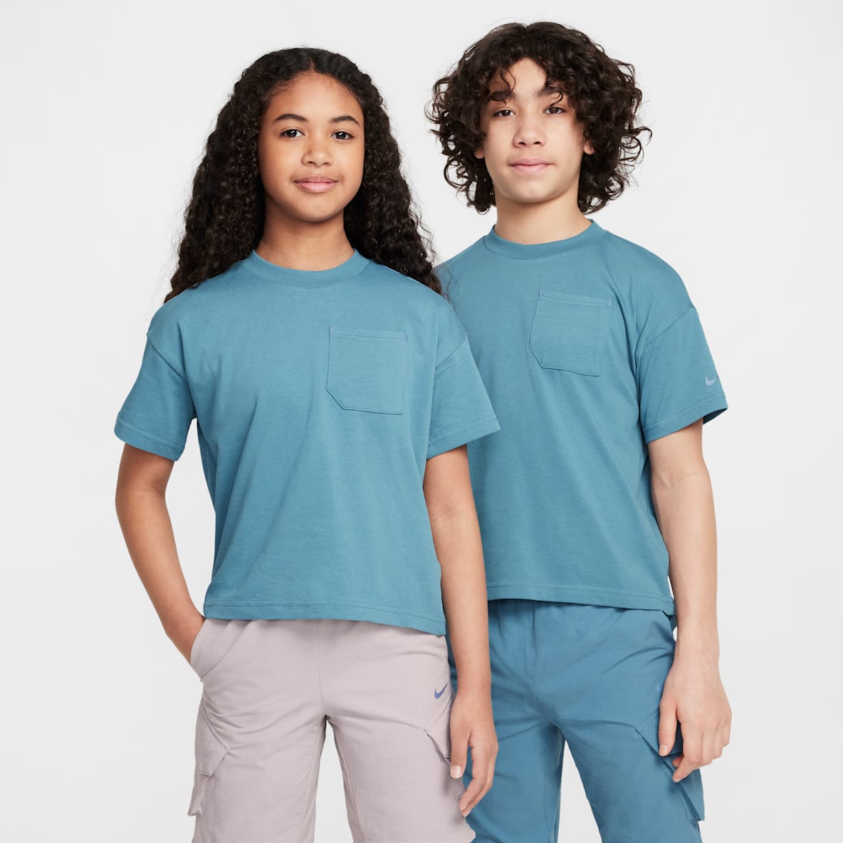 Nike Sportswear City Utility Nike Sportswear City Utility Kurzarm-Oberteil für ältere Kinder
