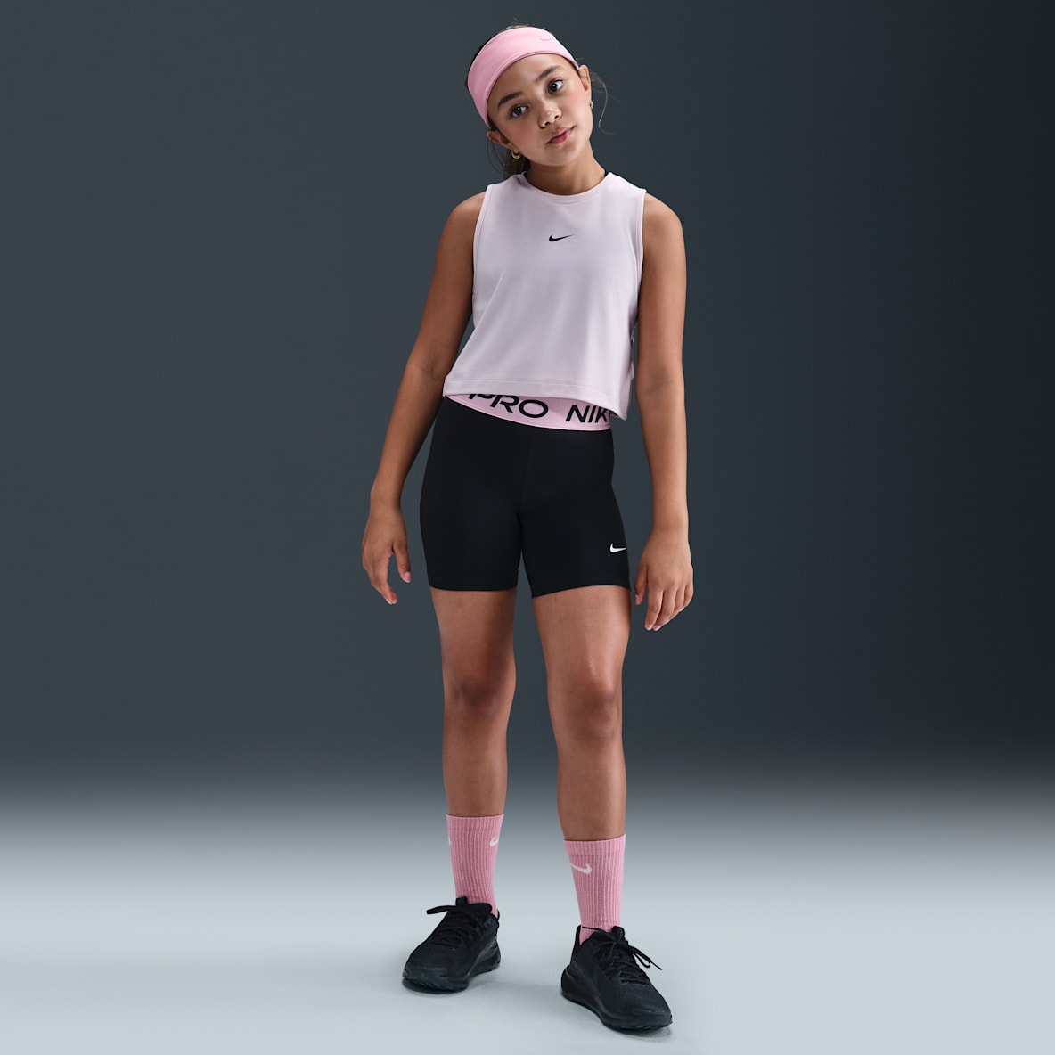 Nike Pro Nike Pro Shorts Dri-FIT de 13 cm para niña talla grande