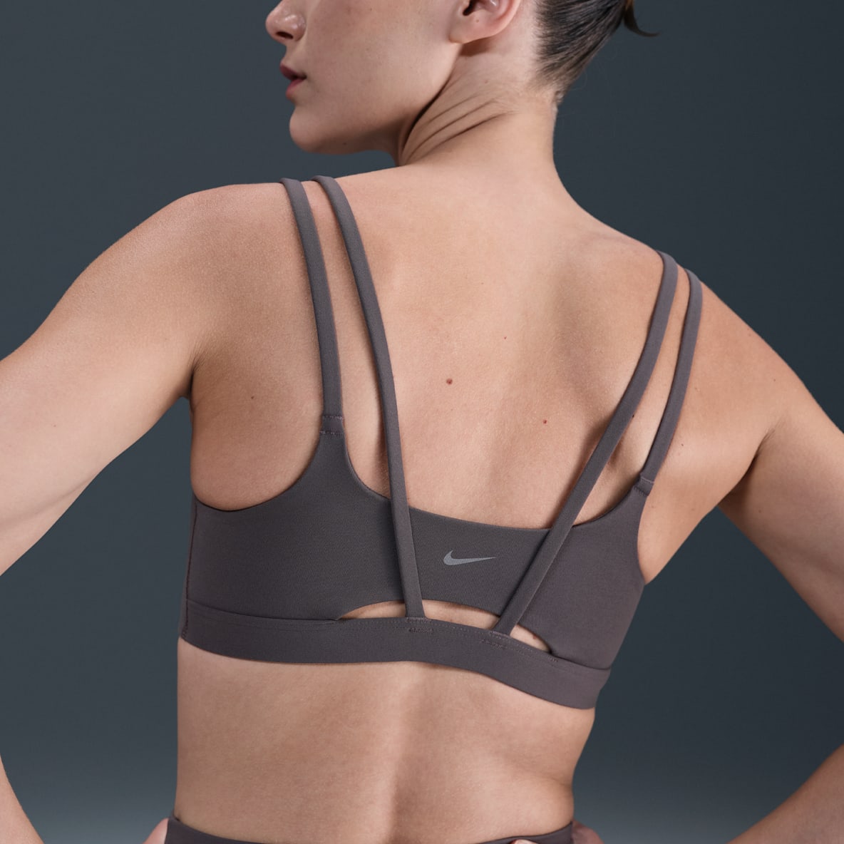 Nike Zenvy Strappy Nike Zenvy Strappy Women's Light-Support Padded Sports Bra