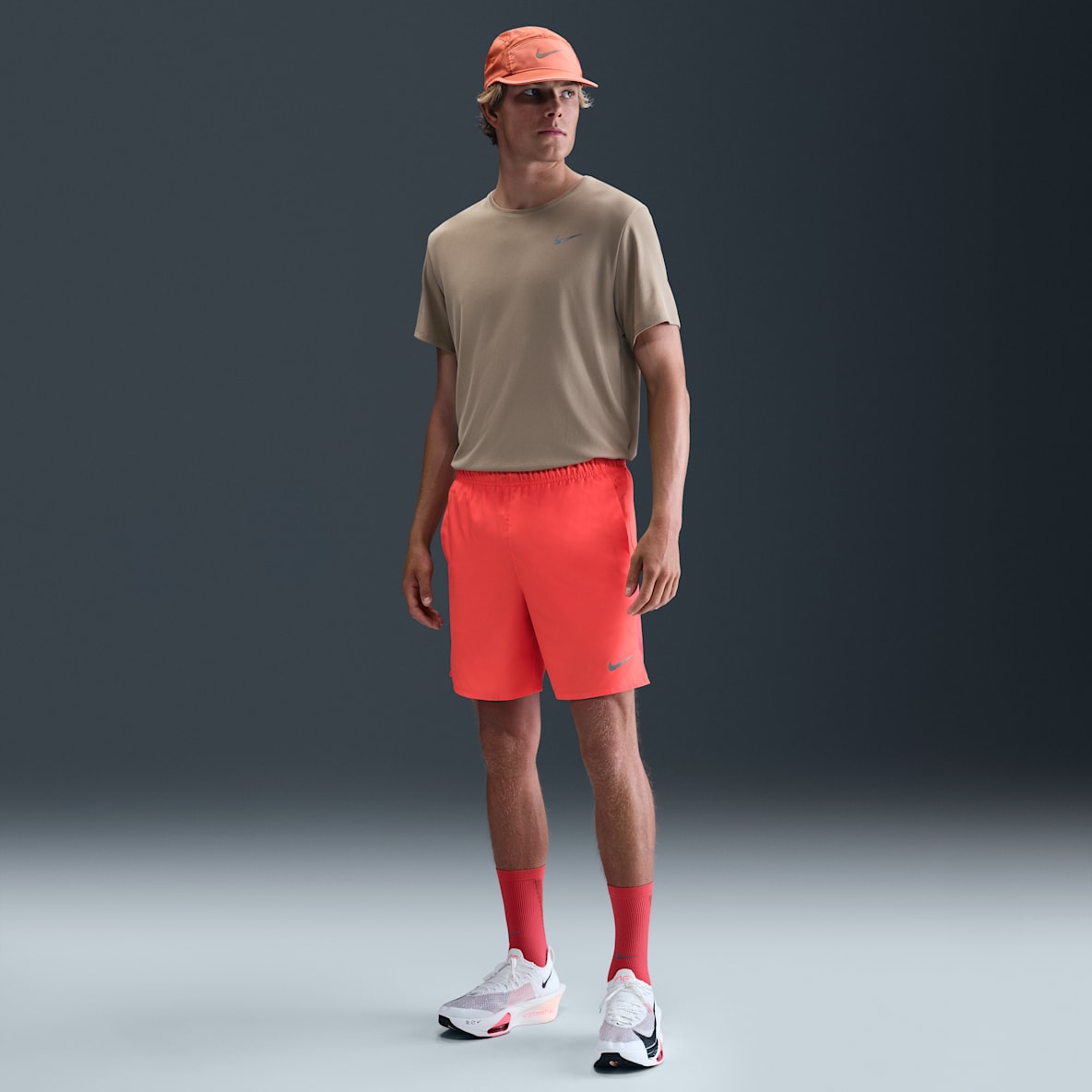 Nike Challenger Dri-FIT-løbeshorts (18 cm) med indershorts til mænd