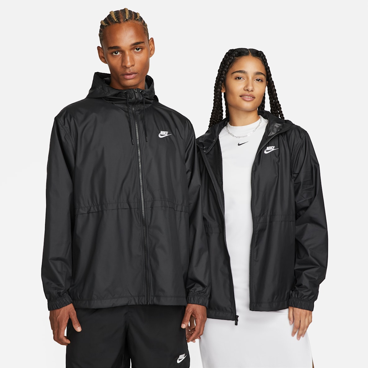 Nike Sportswear Essential Repel Chamarra de tejido Woven para mujer
