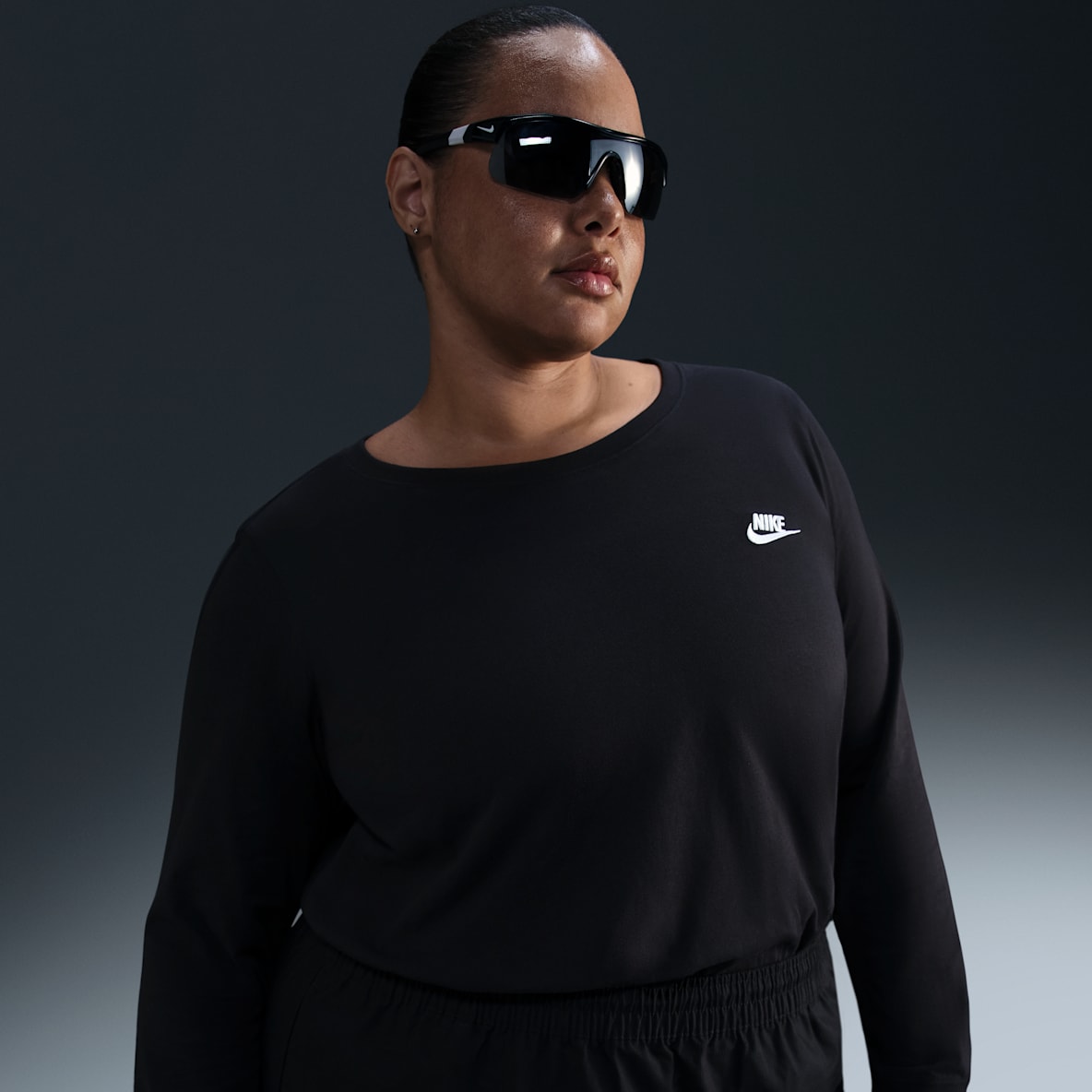 Nike Sportswear Club Nike Sportswear Club Women's Long-Sleeve T-Shirt (Plus Size)