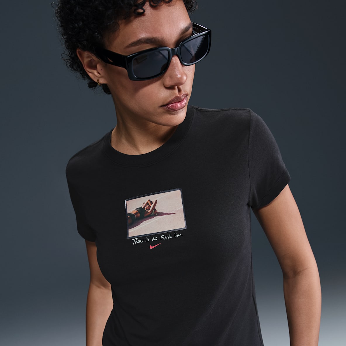 Nike Sportswear Chill Knit Nike Sportswear Chill Knit Women's Slim Cropped T-Shirt