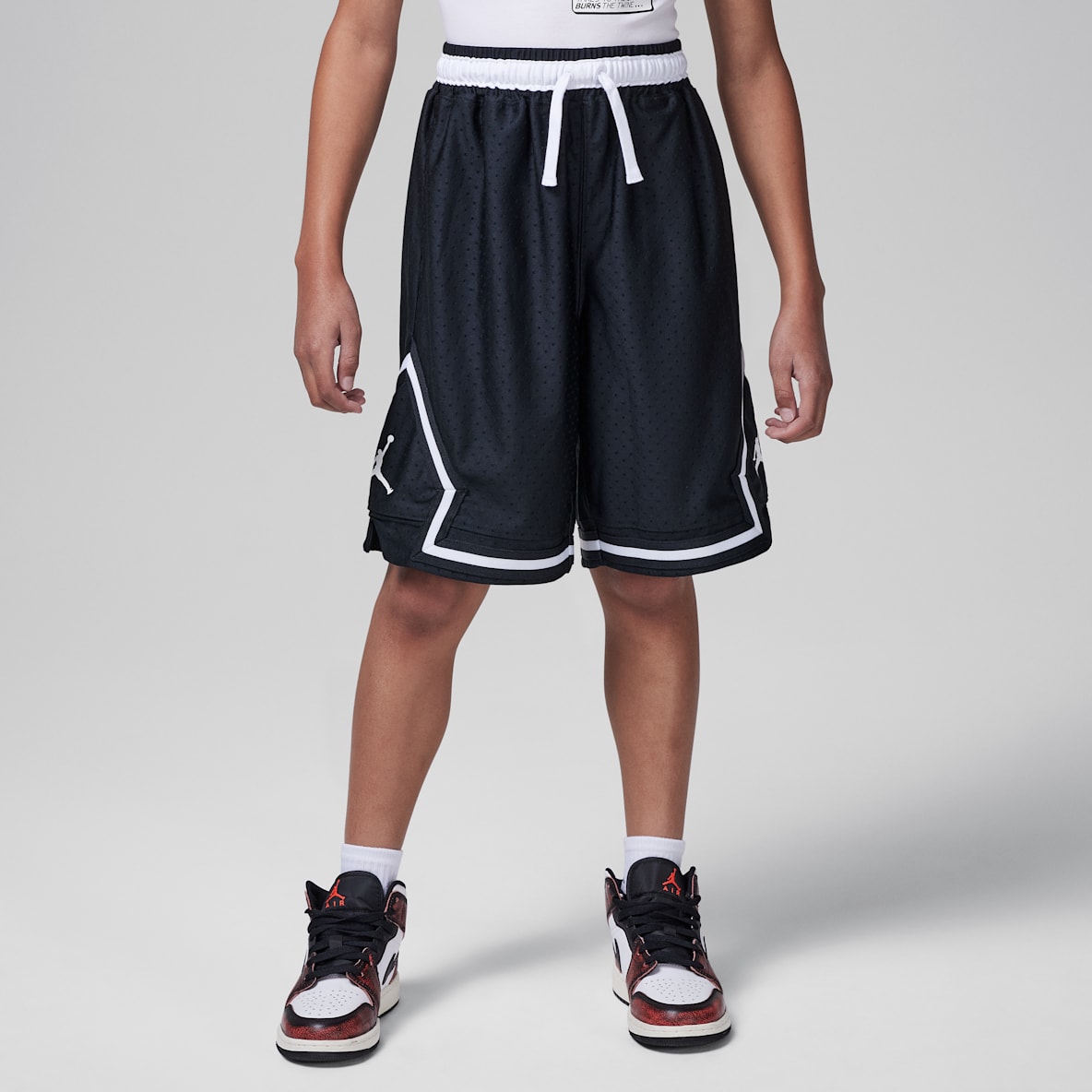 Jordan Shorts deportivos Dri-FIT con diseño de diamante para niños talla grande