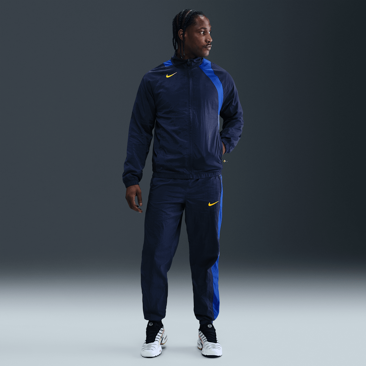 Nike Total 90 Nike Total 90 Fußball-Trainingshose mit Repel-Technologie (Herren)