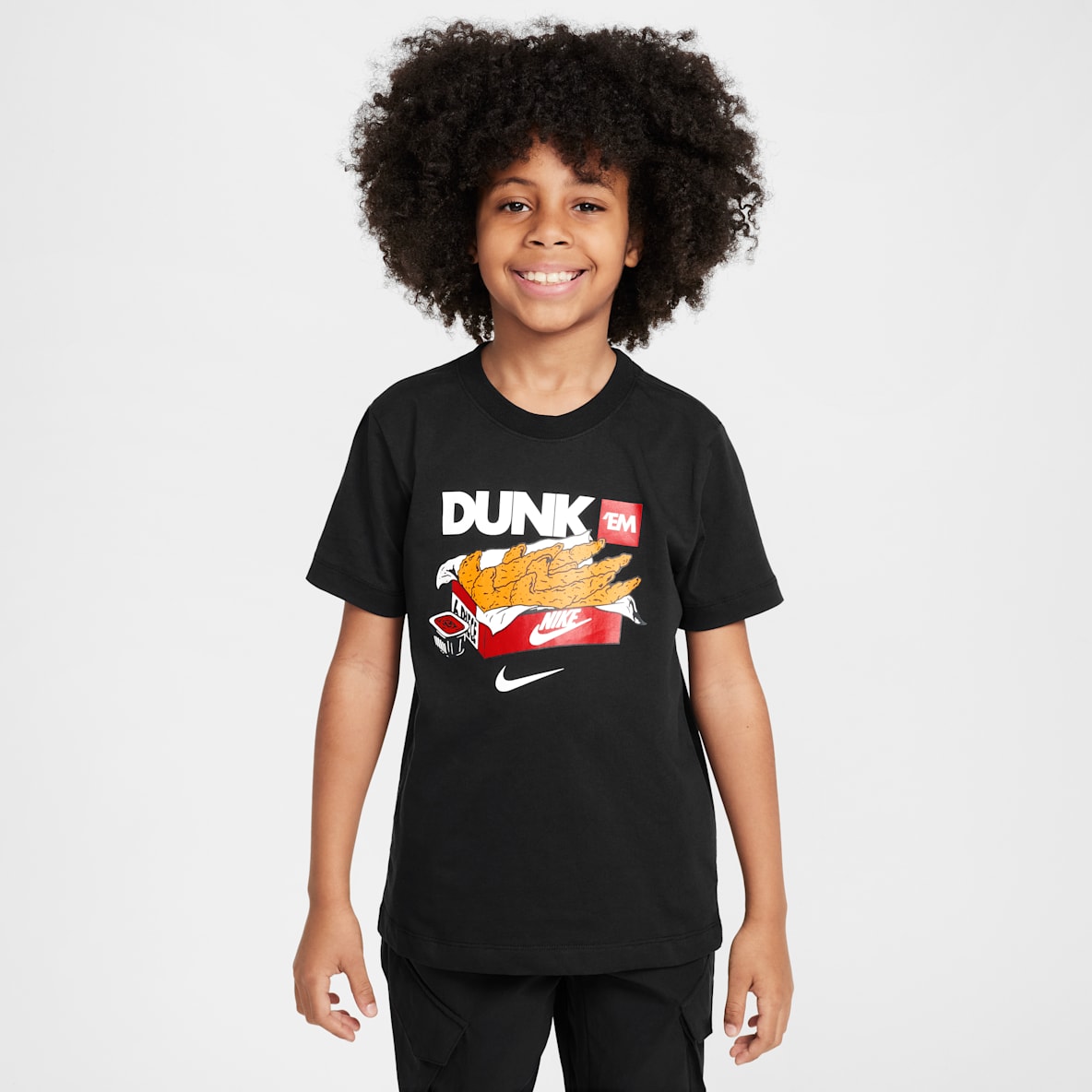 Nike Sportswear Nike Sportswear Older Kids' T-Shirt