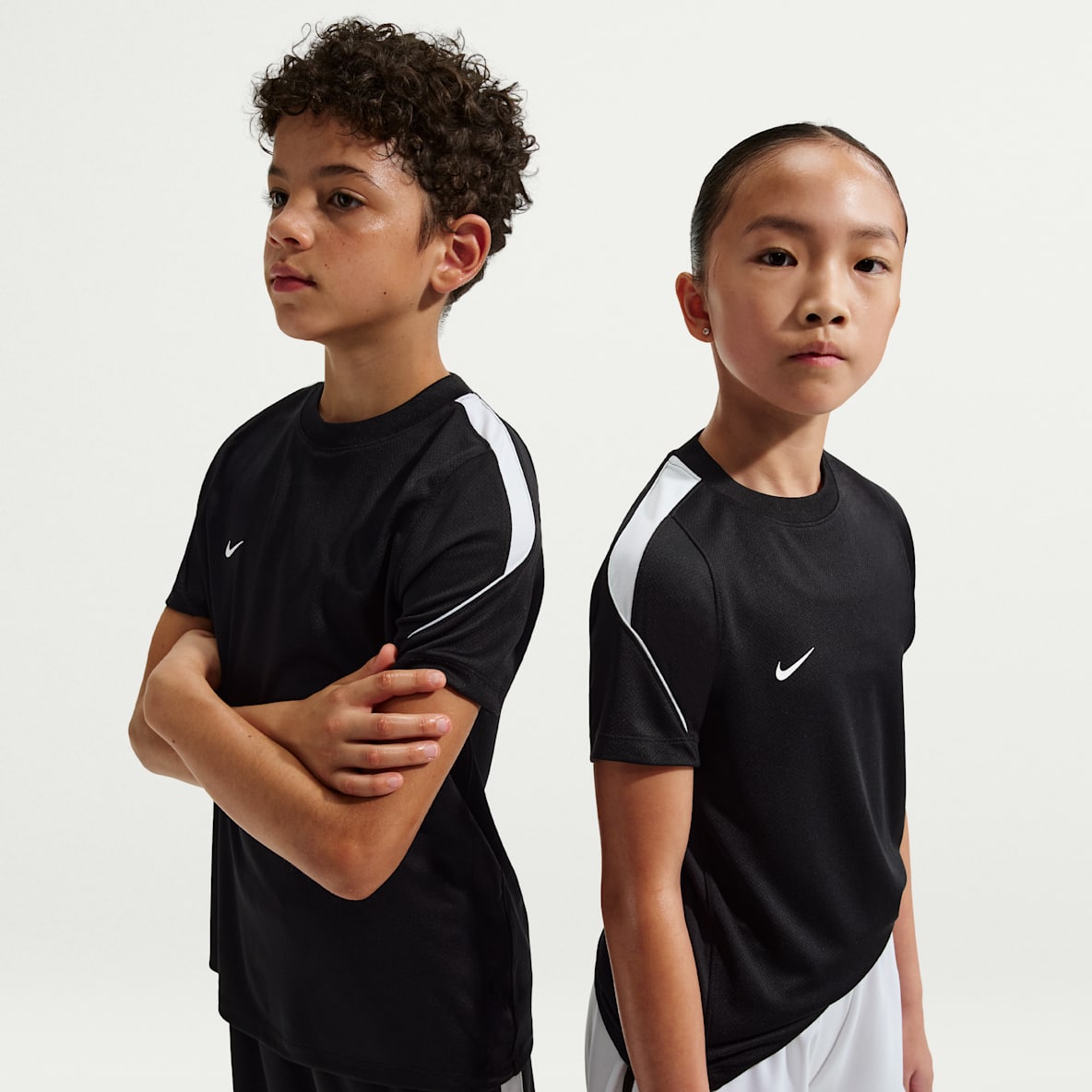 Nike Strike Nike Strike Dri-FIT Kurzarm-Fußballoberteil (ältere Kinder)