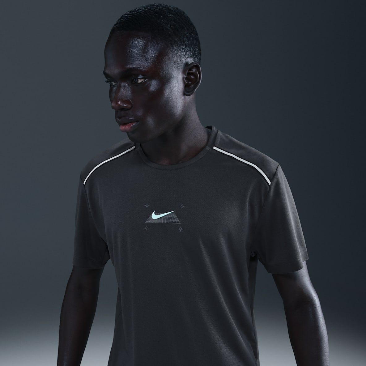 Nike Miler Nike Miler Hardlooptop met korte mouwen voor heren