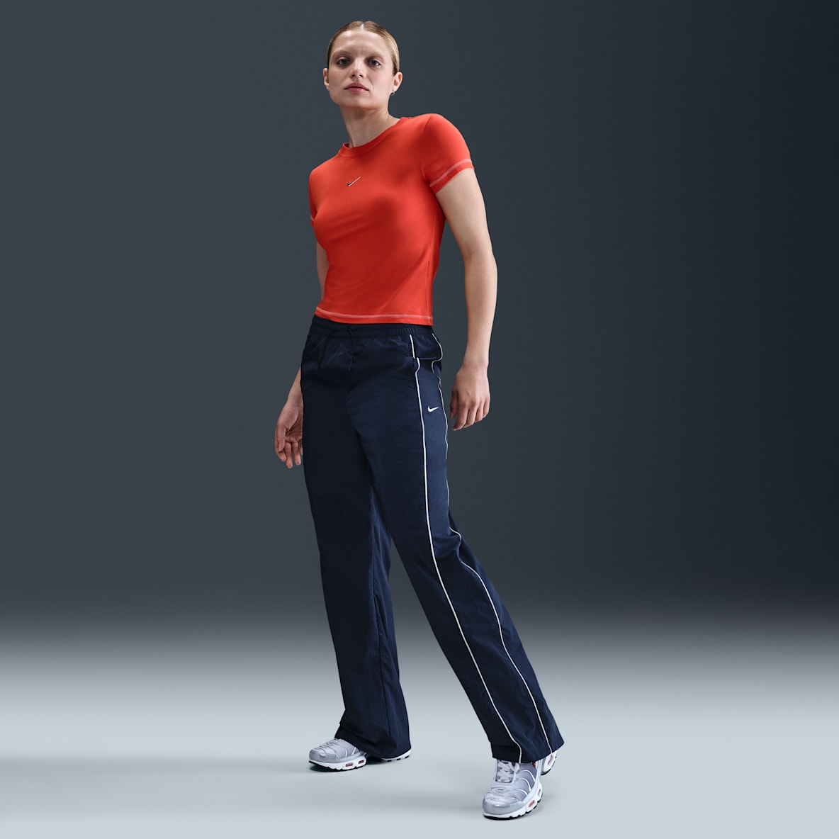 Nike Windrunner Nike Windrunner Webhose mit offenem Saum und hohem Taillenbund (Damen)