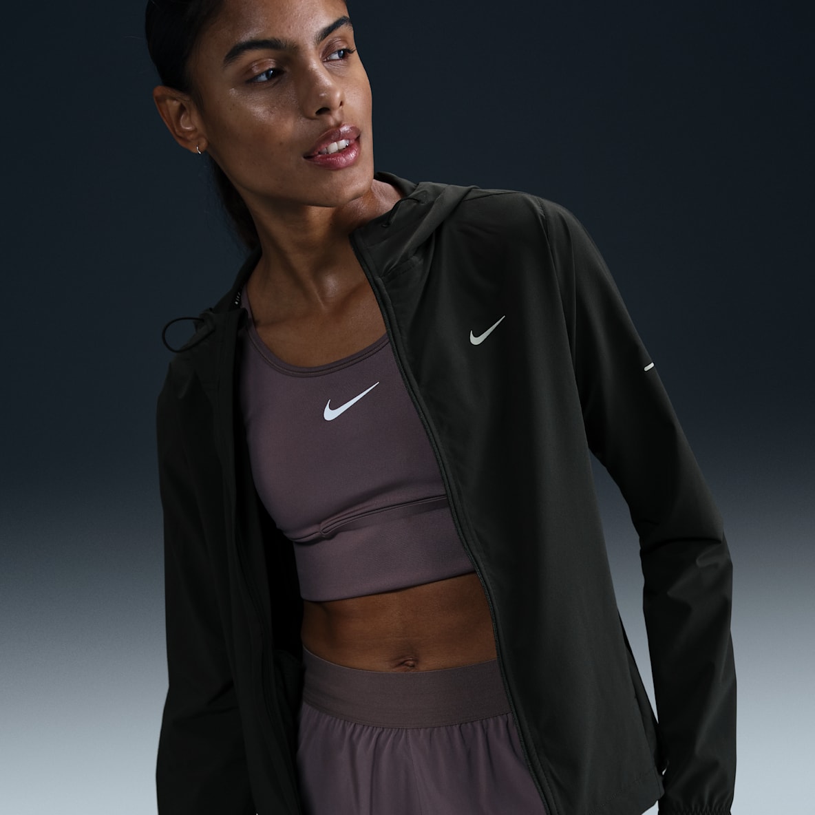 Nike Swift Nike Swift Γυναικείο αναδιπλούμενο τζάκετ Repel για τρέξιμο