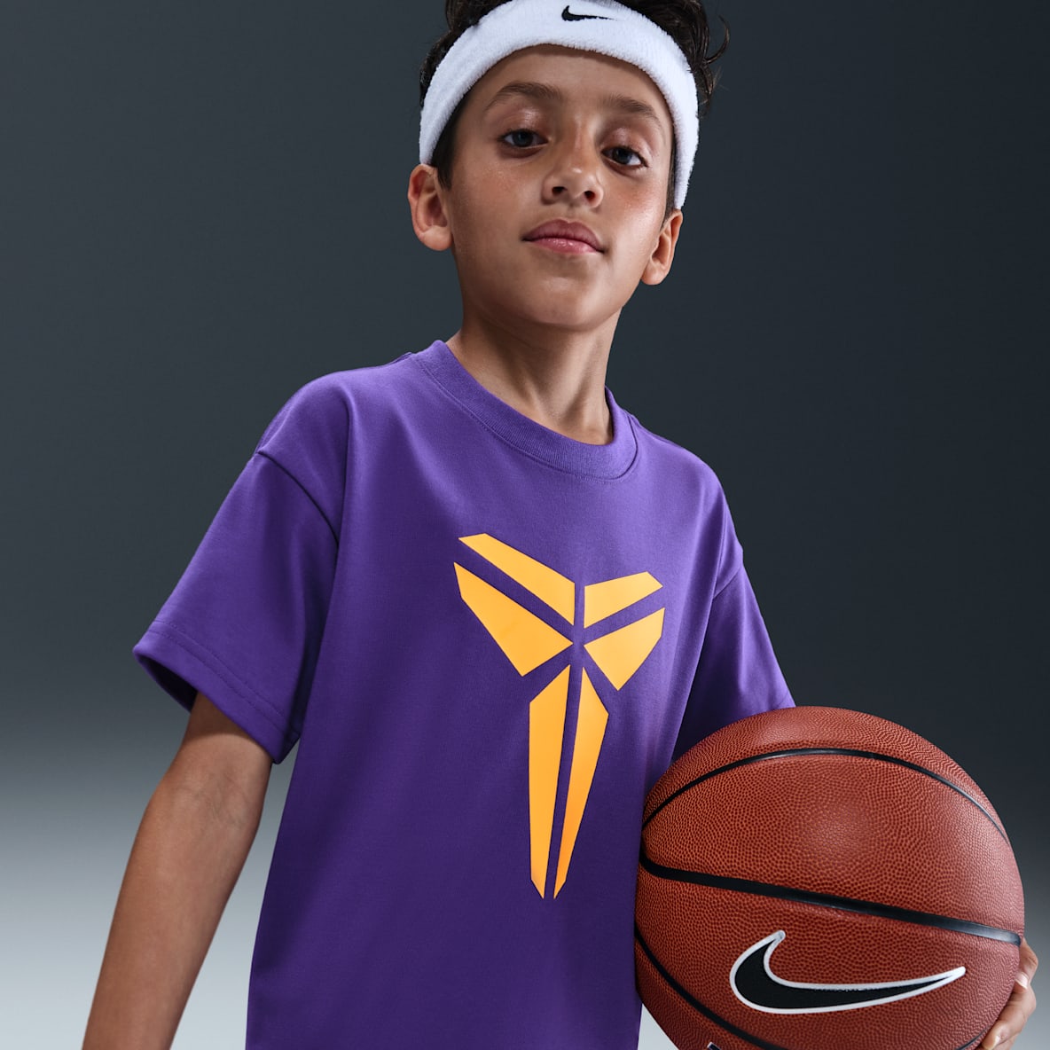Kobe Kobe Max90 T-Shirt mit Dri-FIT-Technologie (ältere Kinder)