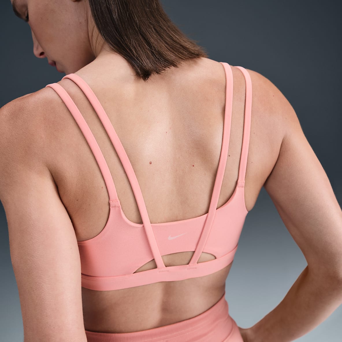 Nike Zenvy Strappy Women's Light-Support Padded Sports Bra