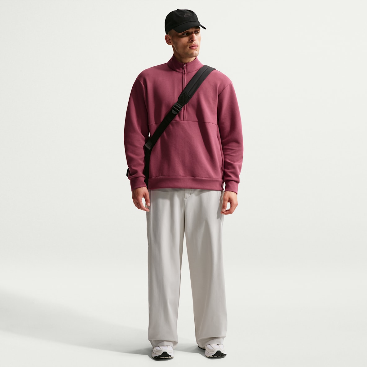 Nike 24.7 PerfectStretch Nike 24.7 PerfectStretch Men's Dri-FIT UV Trousers