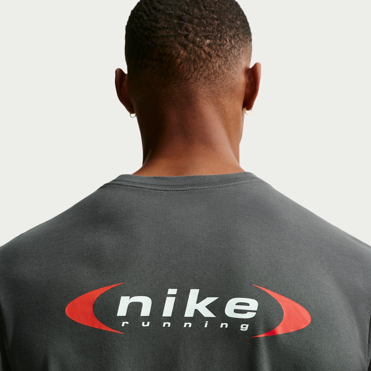 Nike Retro Nike Retro T-shirt de corrida Dri-FIT para homem