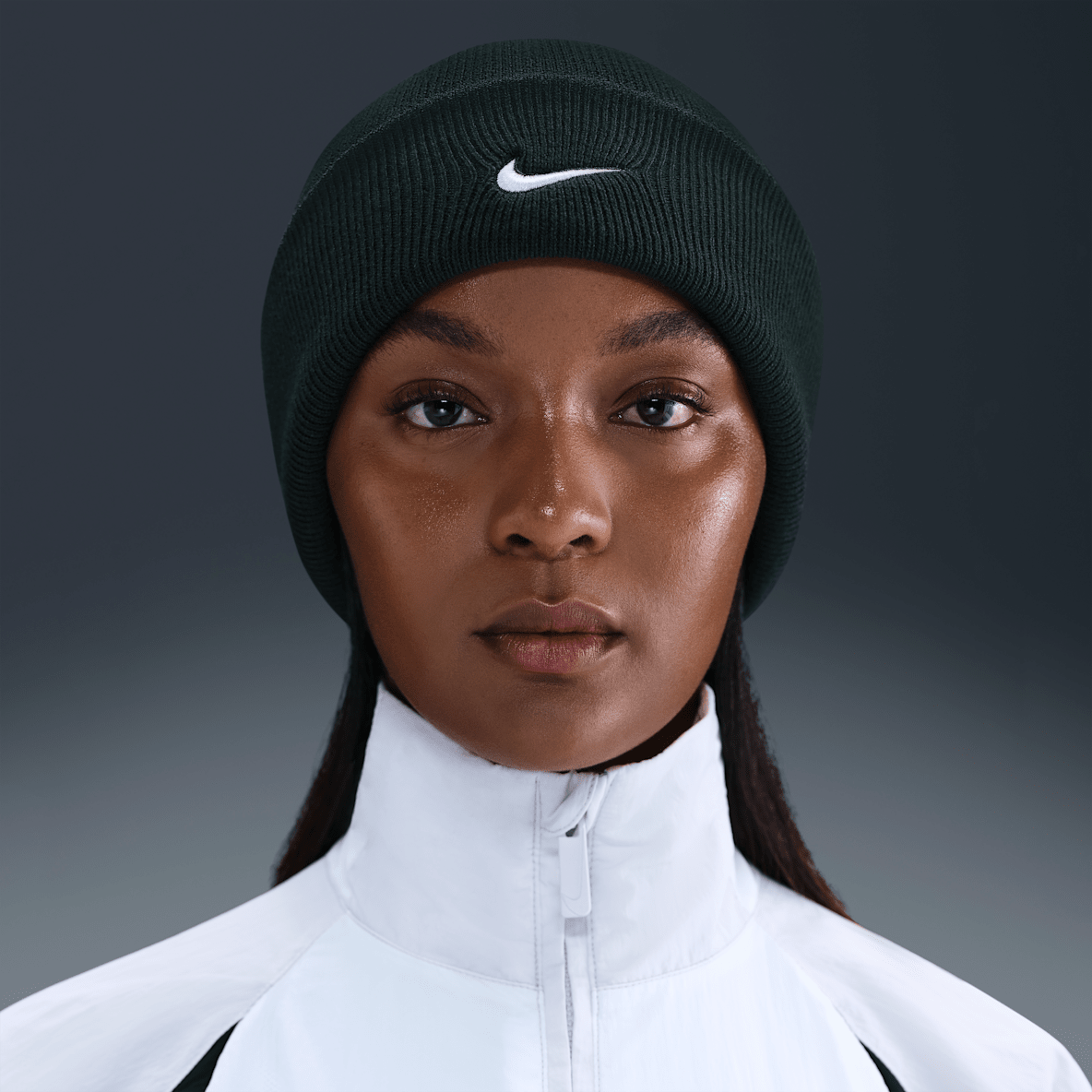 Nike Peak Nike Peak Swoosh Beanie