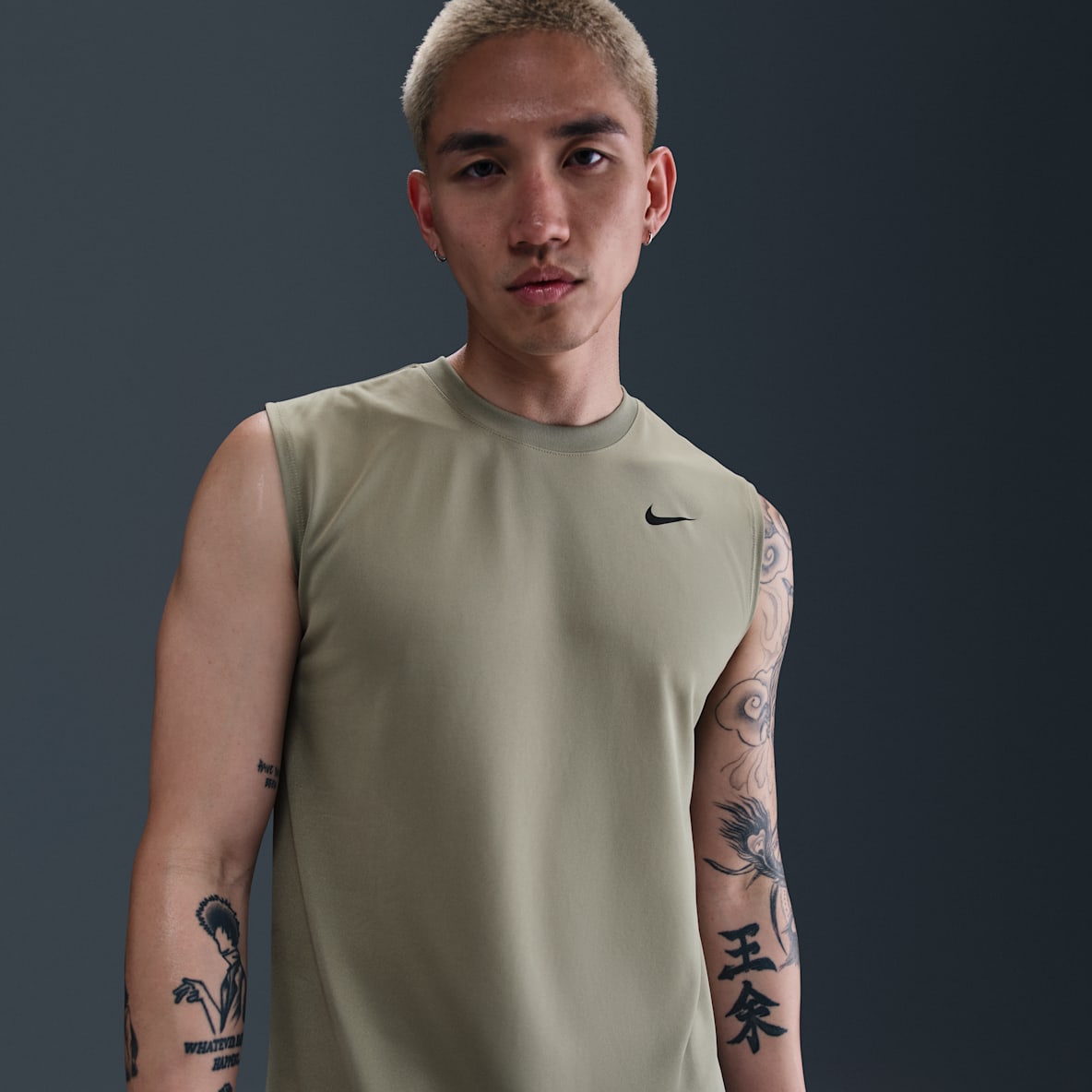 Nike Dri-FIT Legend Nike Dri-FIT Legend Men's Sleeveless Fitness T-Shirt