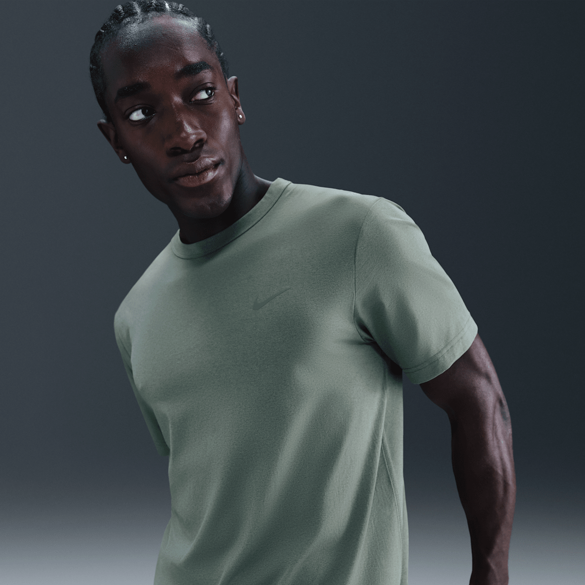 Nike Hyverse Nike Hyverse Men's Dri-FIT UV Short-sleeve Versatile Top