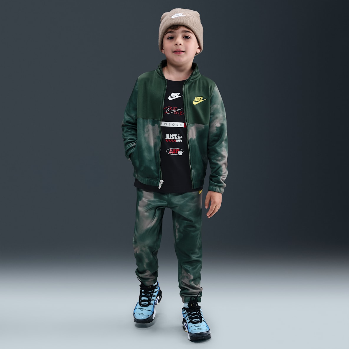 Nike Sportswear Dri-FIT Little Kids' Futura Storm Printed 2-Piece Propus Set