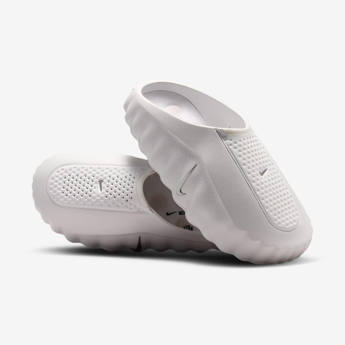 Nike Mind 001 Women's Pregame Mules