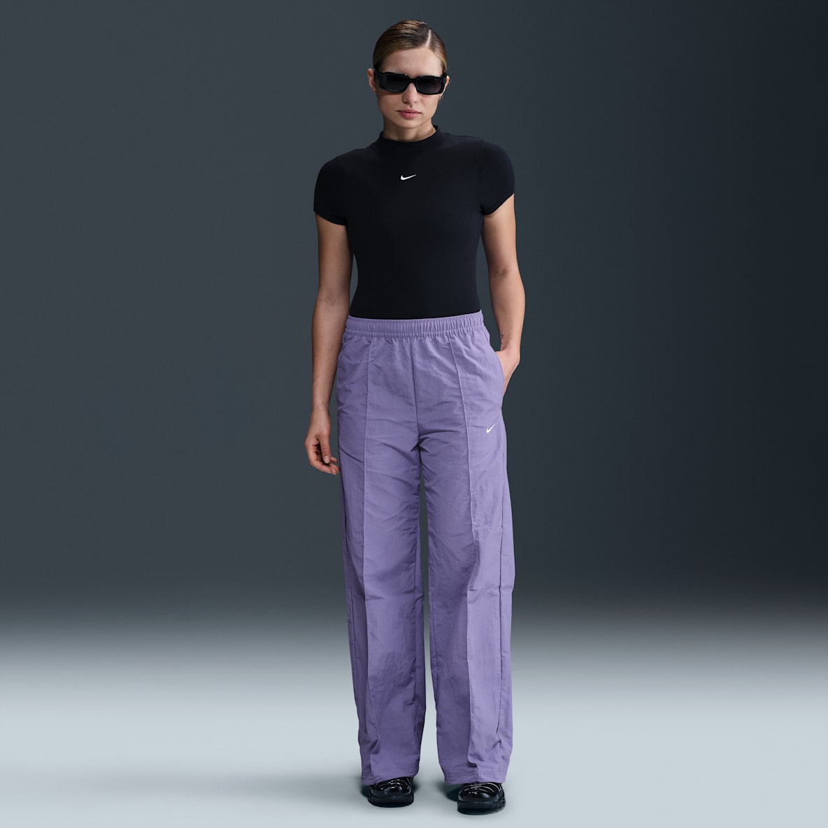 Nike Sportswear Everything Wovens Women's Mid-Rise Open-Hem Pants