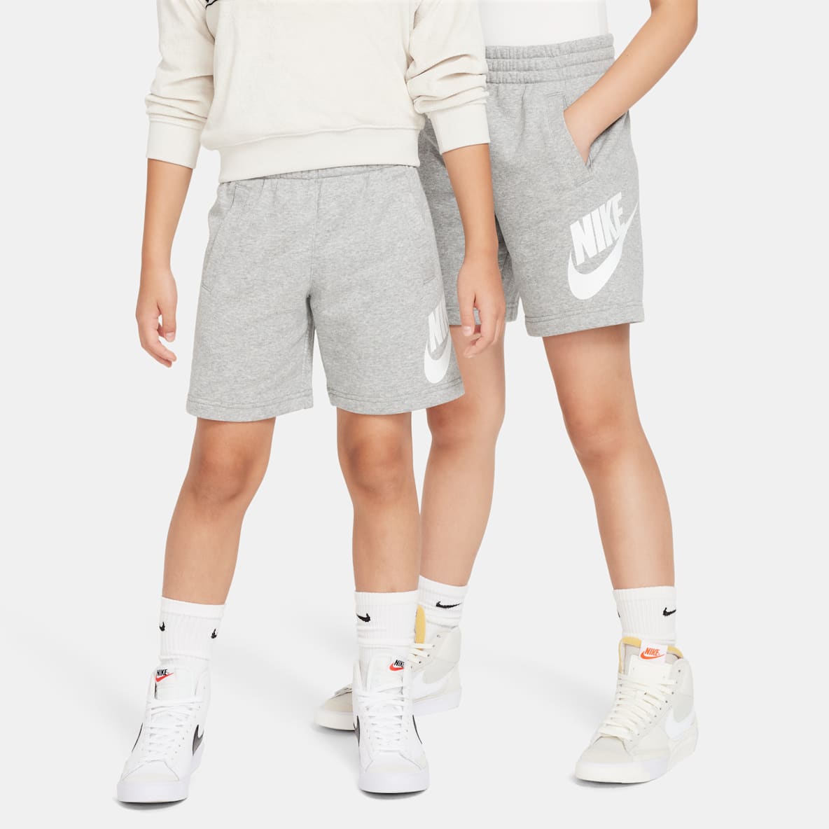 Nike Sportswear Club Fleece Nike Sportswear Club Fleece Fransız Havlu Kumaşı Genç Çocuk Şortu