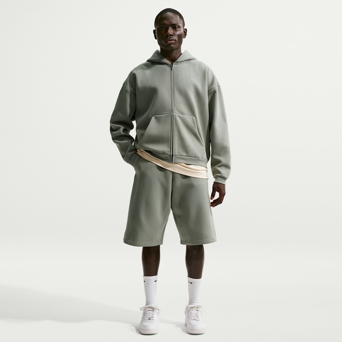 Nike Standard Issue Pánské flísové basketbalové 36cm kraťasy Therma-FIT